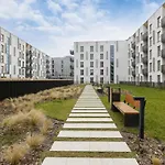 Beautiful Apartment In Krakow With Garden, Air Conditioning, Parking And Desk By Renters Prestige